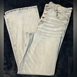 Light Blue High-Waisted Women Jeans